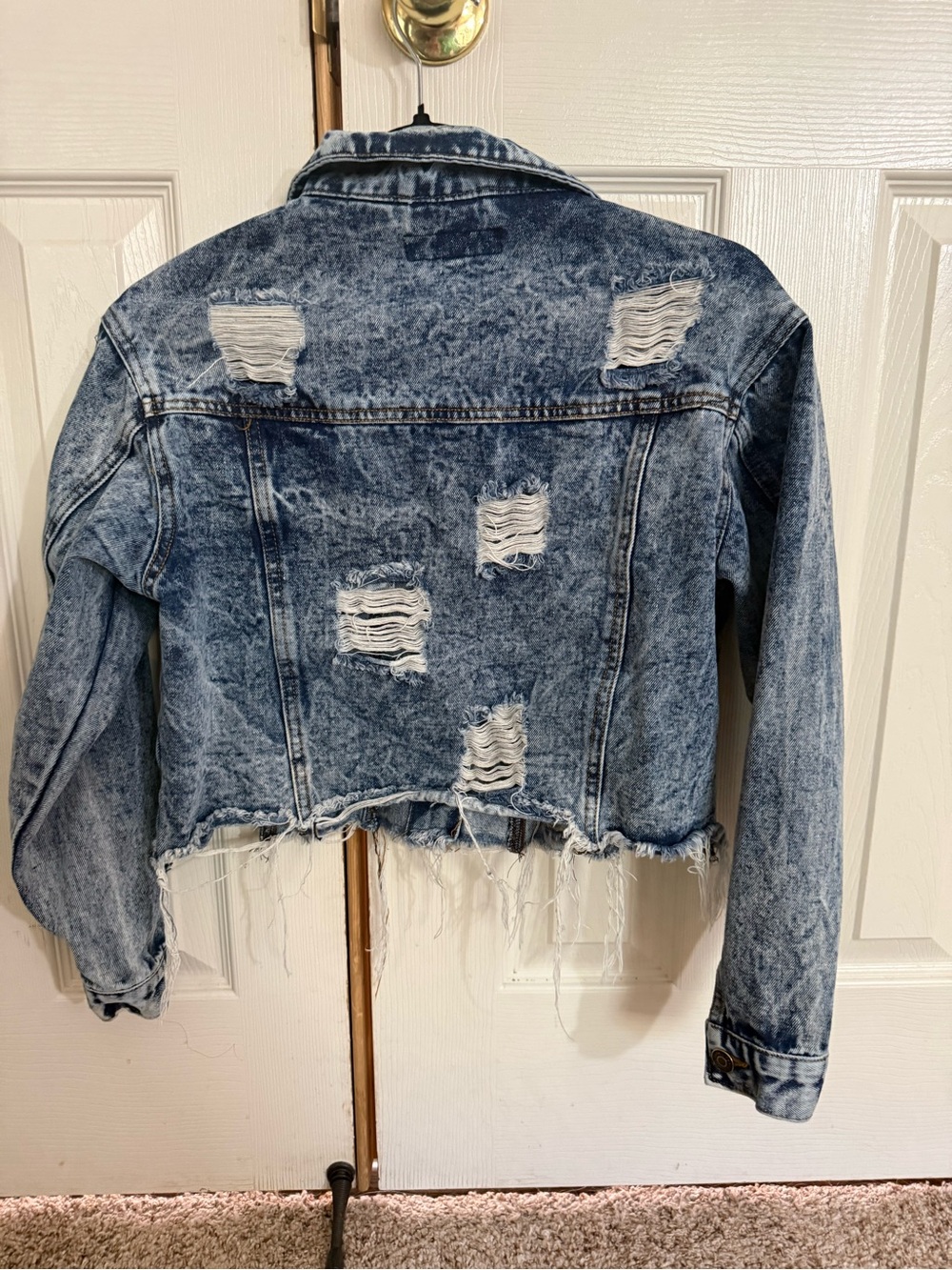 Thrill Jeans Distressed Cropped Denim Jacket Rhinestone Fringe Small - Picture 4 of 5